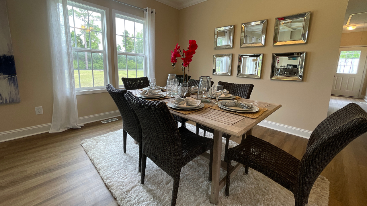 Modular home in nc dining room