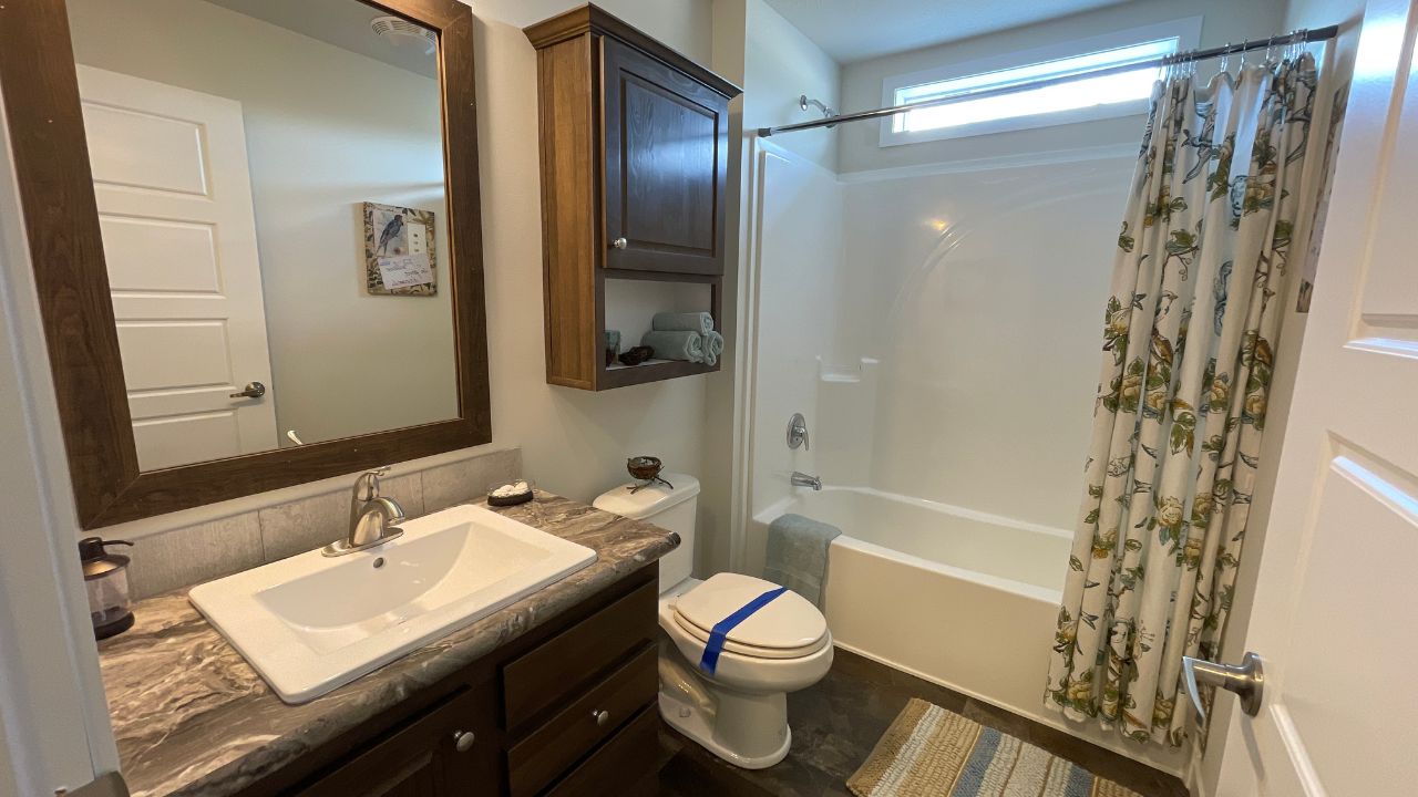 schult homes manufactured home bathroom