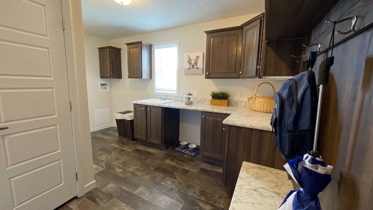 schult homes manufactured home laundry room