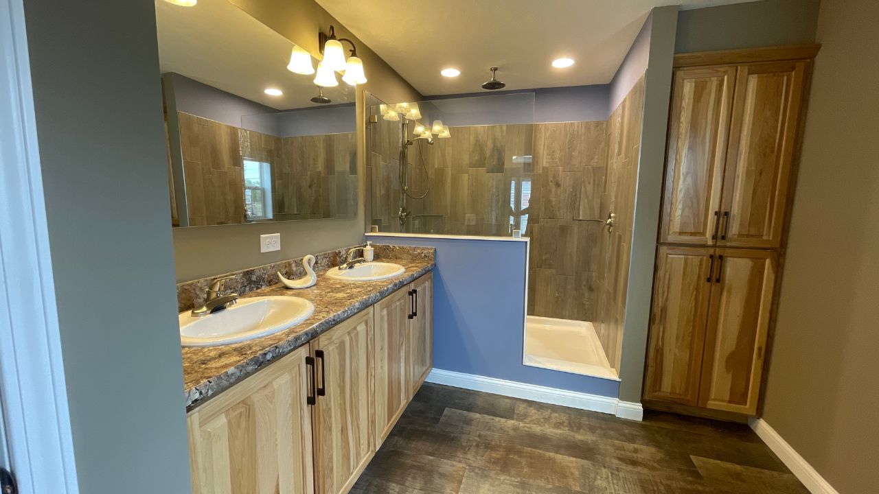 split bedroom home design master bathroom