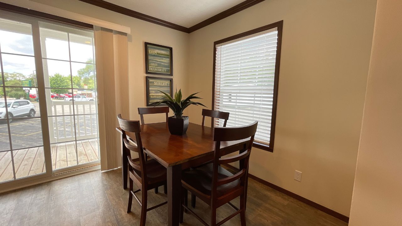 Single Wide mobile home dining room