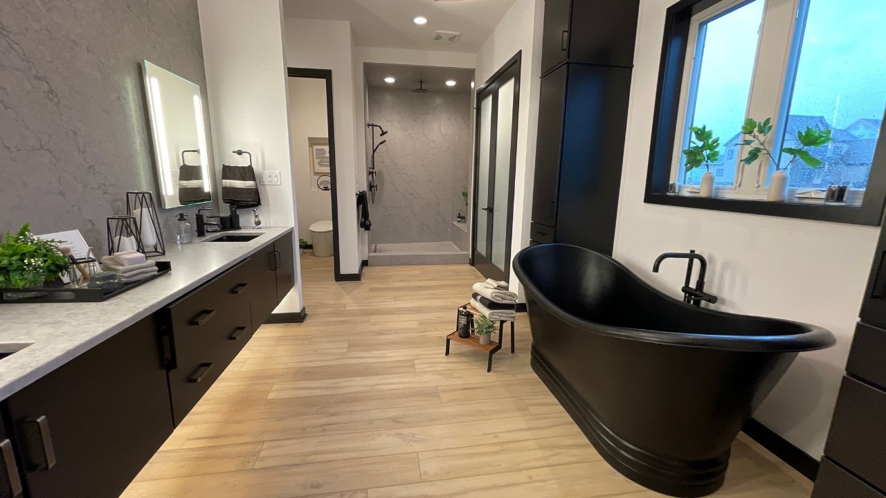 infinity homes 5 bedroom home design master bathroom