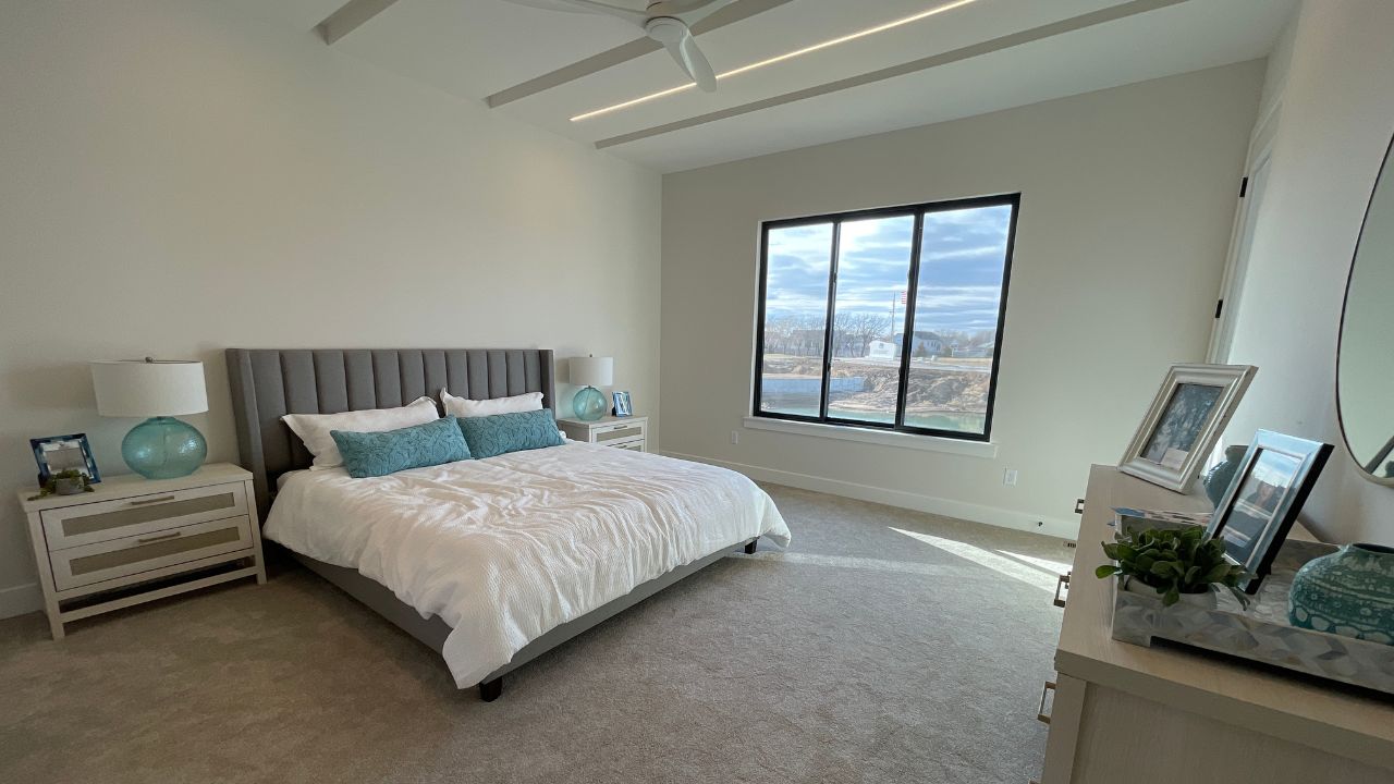 paul gray homes oceania master bedroom