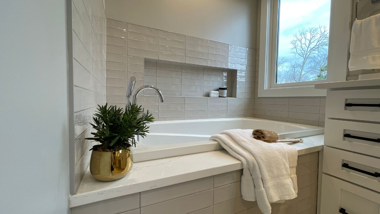 the poppy by classic cottages master bathroom