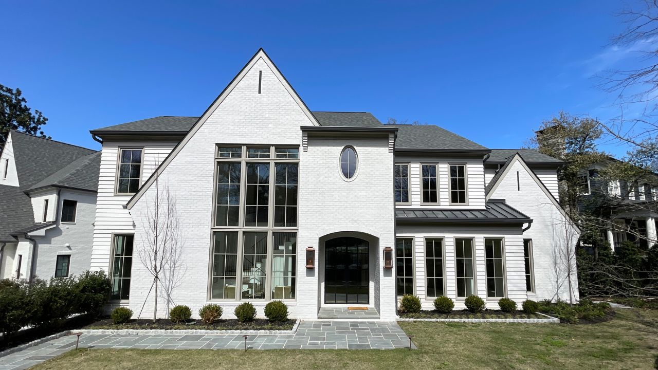 Classic home exterior by Stokesman Luxury Homes in Georgia