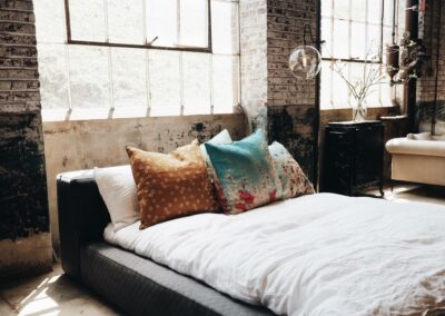6 BEST Industrial Home Decor Style Tips for Small Apartments